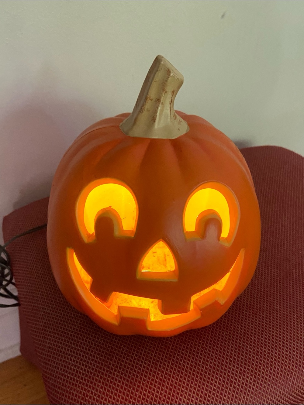 Vintage Light-Up Halloween Jack-O'-Lantern Pumpkin